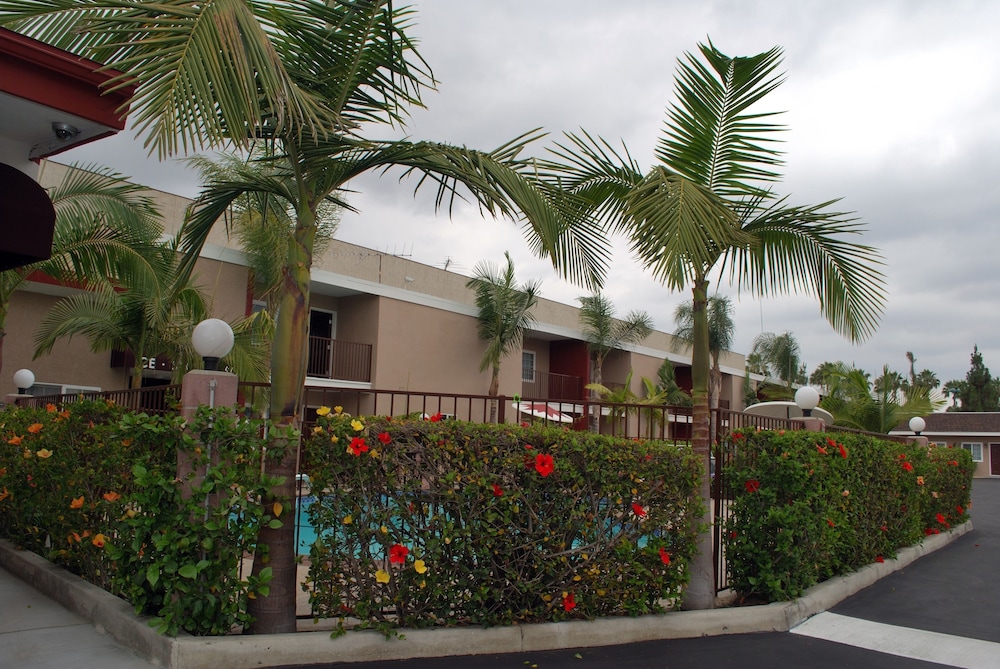Orange County/Anaheim Vacations - Budget Inn Anaheim - Property Image 9