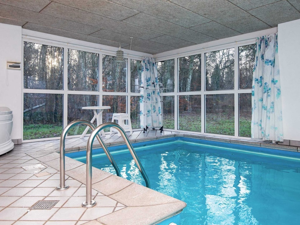Tranquil Holiday Home in Glesborg with Hot Tub & Sauna