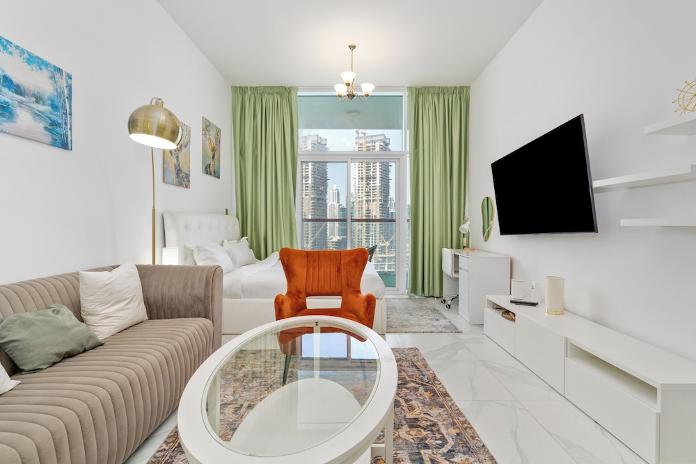 Studio with Canal Views by Bespoke