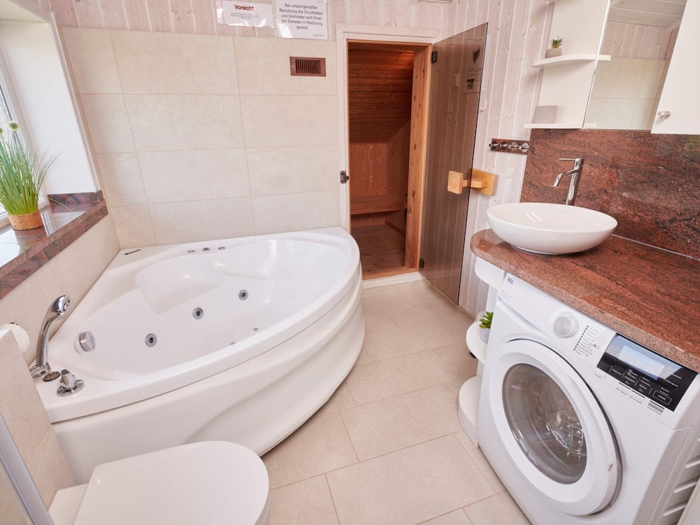 4 Star Holiday Home in Friedrichkoog