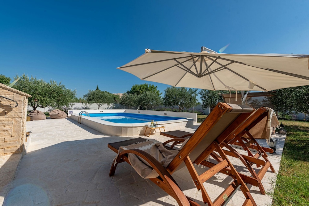 Villa Pan view 5