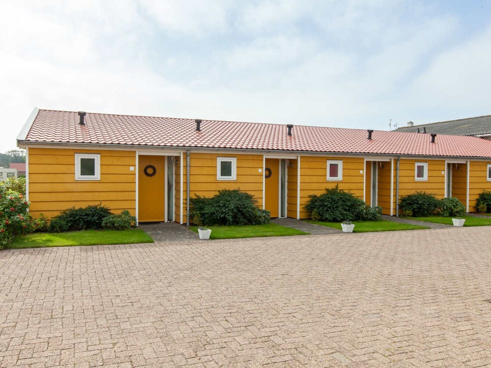 Stylish Zeeland Stay BBQ