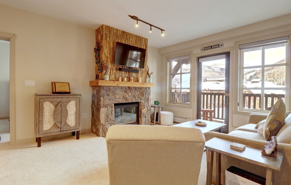 Pp409 Passage Point 2 Bedroom Condo