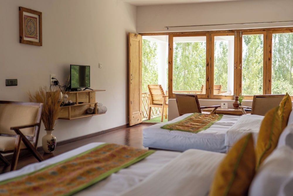 Hotel Karma Inn