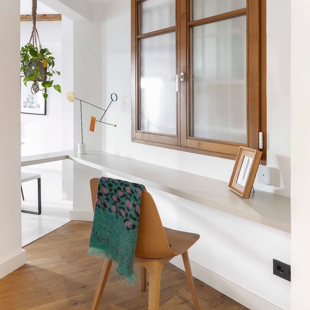 Blue Velvet Premium 2BR Near Plaza Catalunya