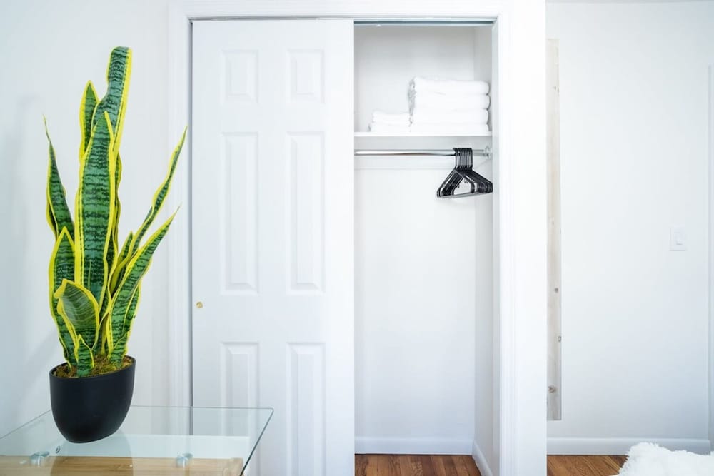 49-4a Prime Midtown Newly 2BR WD