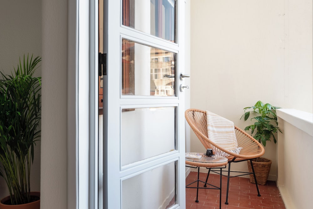 Breinr · Trendy and Spacious 3BR Family Home