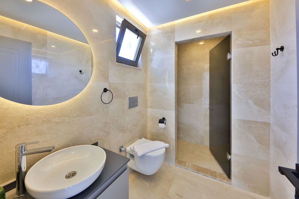 Villa Etoo in Ye ilk y Mahallesi