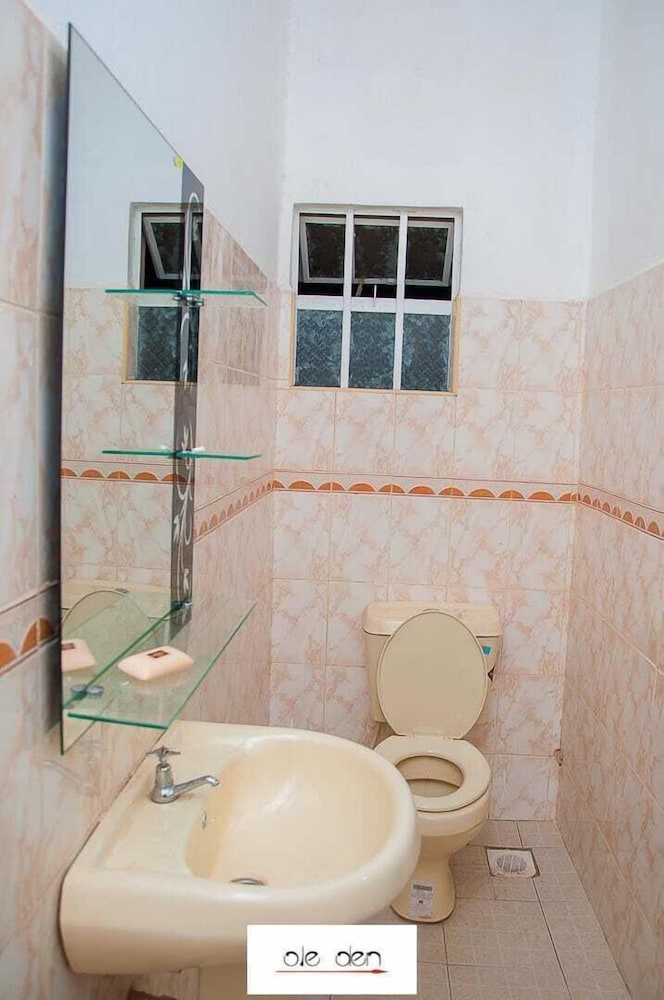 Stay.Plus Ole Den Party House Kajiado view 3