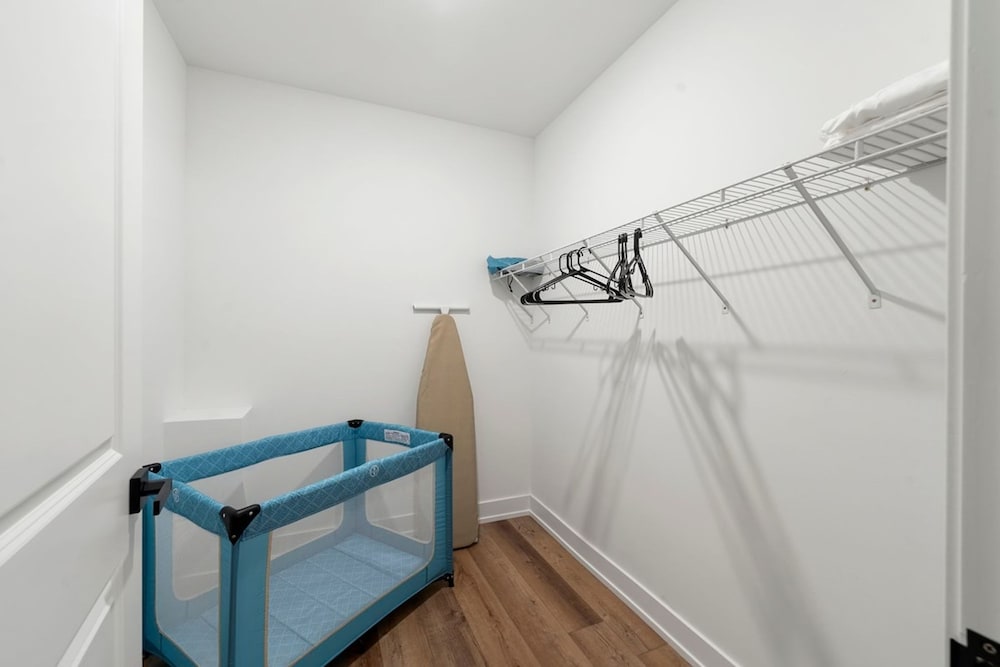 2 Bed 3 Bath Chicago Condo