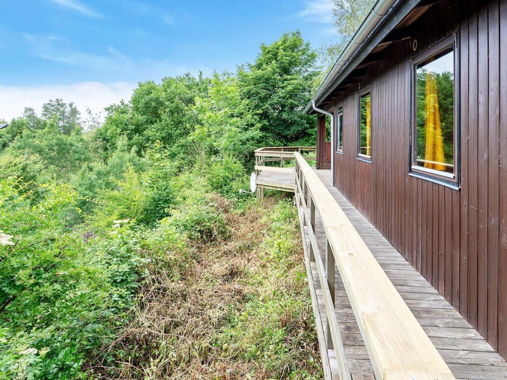 Lovely Holiday Home in SpÃ¸ttrup near Sea