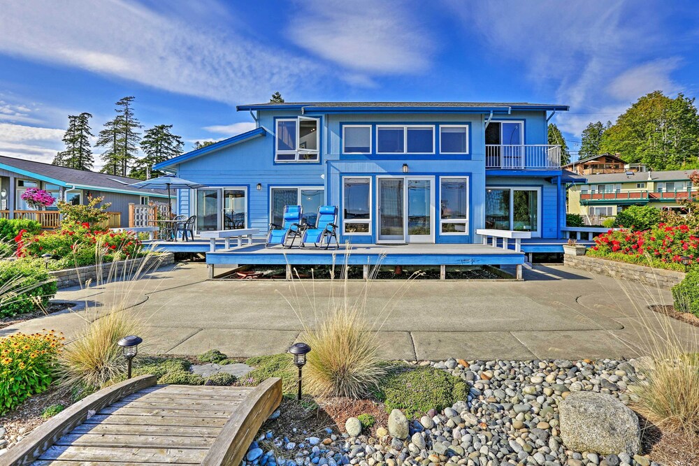 Birch Bay Waterfront Home - Steps to Beach! view 3