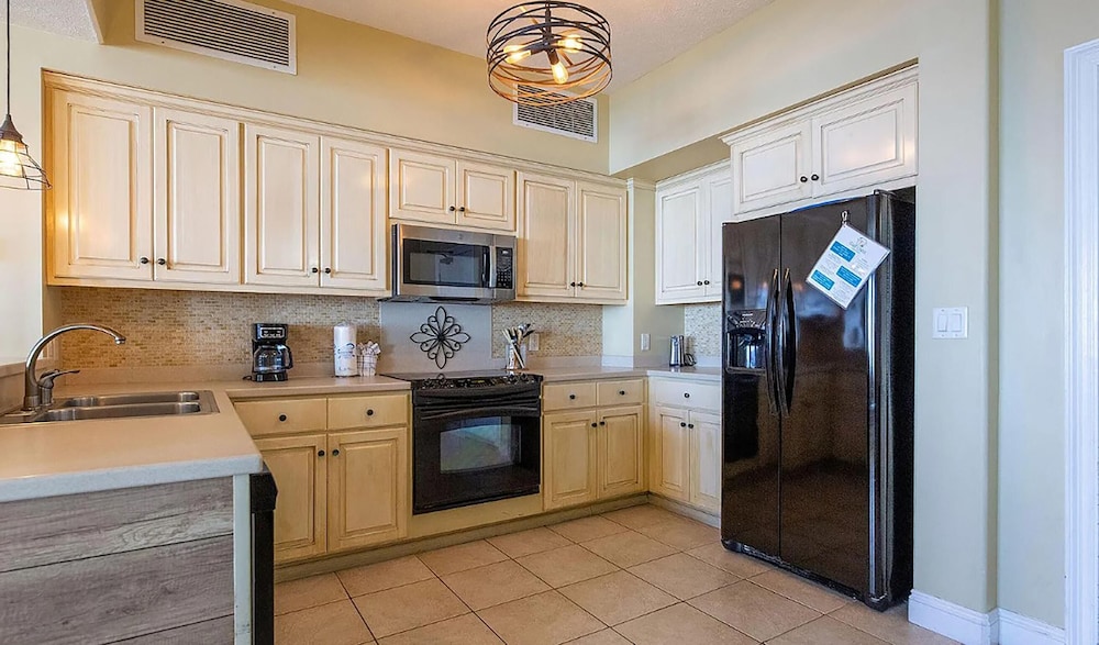 Gulf Crest 2105b