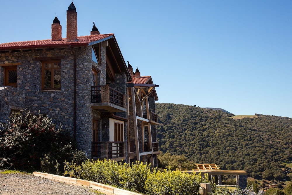 Azanias Chalet