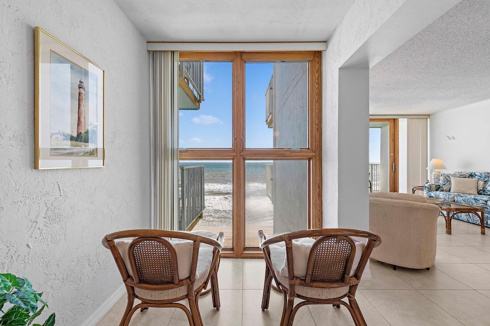Smyrna Beach Club 607a