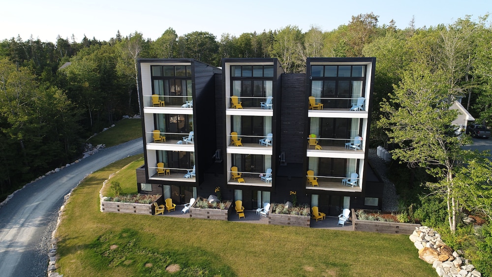 The Quarterdeck Resort