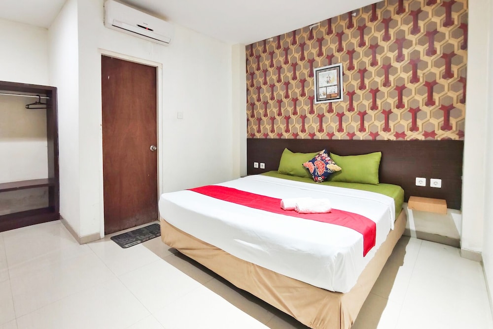 TwoSpaces Living at Kutisari Residence