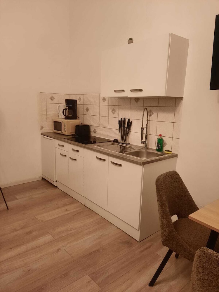 Extended Stay 3 Budget Apartments