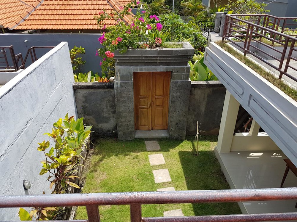 Pandawa Beach Home Stay
