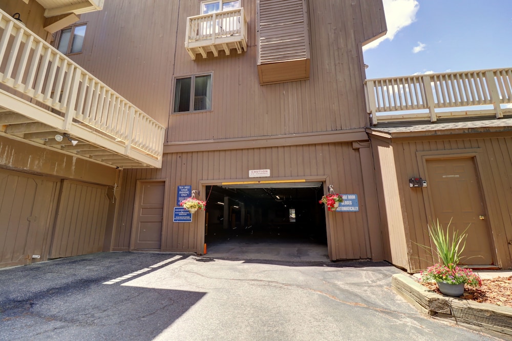 Ten Mile Haus A-6 2br 2ba 2 Bedroom Condo