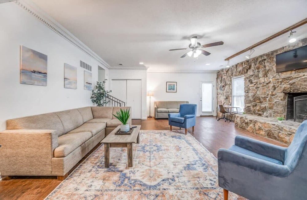 Parnassus Cottage