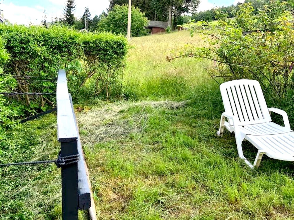 Ferienhaus in Barenstein bei Grunen Hugeln