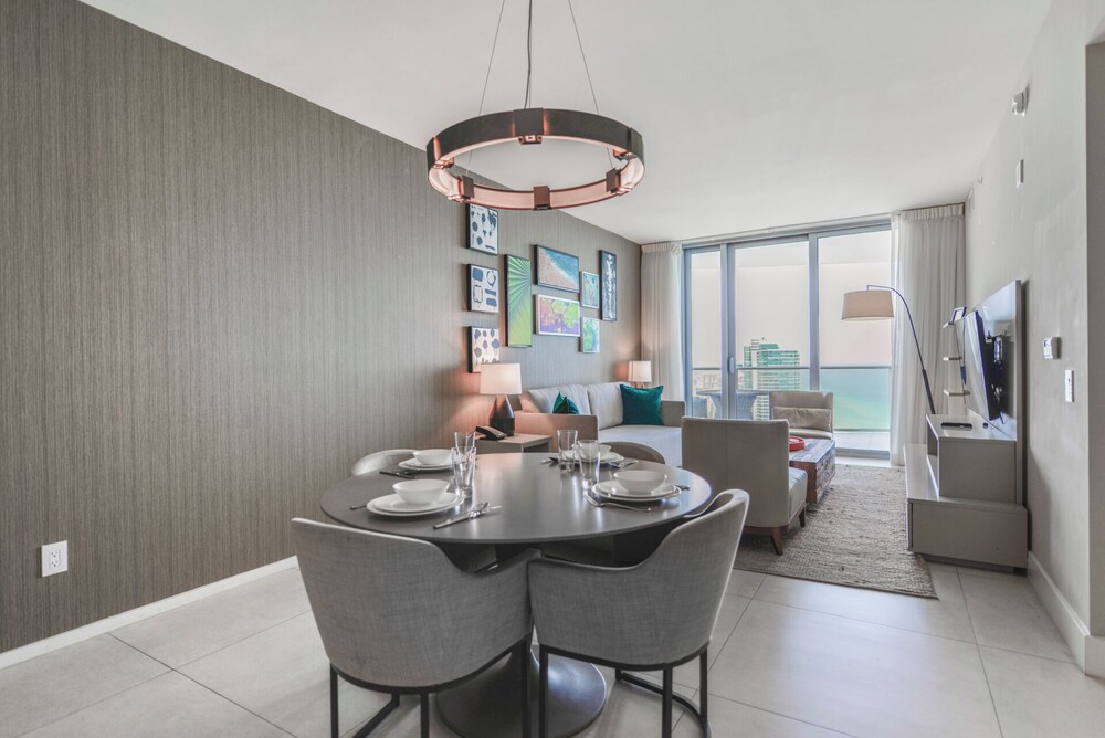 Ocean View Condo Near the Beach