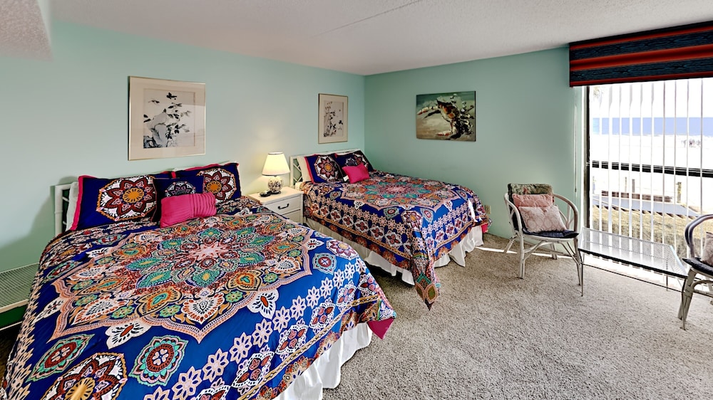 Brigadune 2c 2 Bedroom Condo