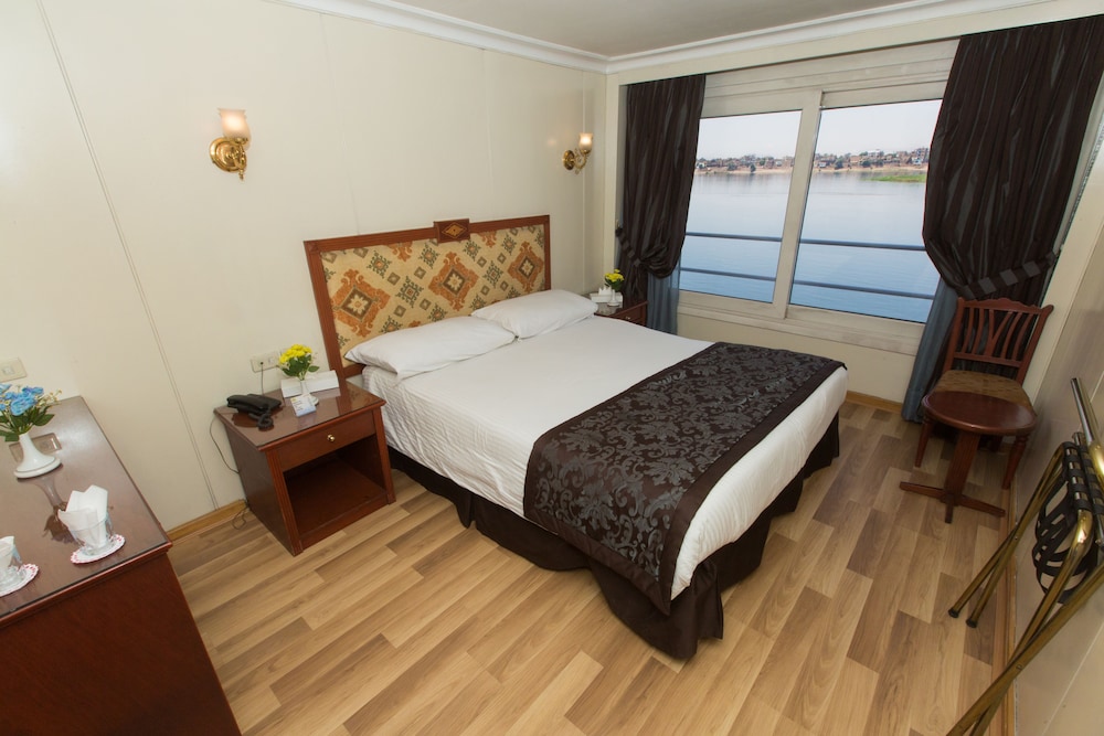 MS Nile Azur, Luxor-Luxor 7 Nts Cruise Sat-Sat