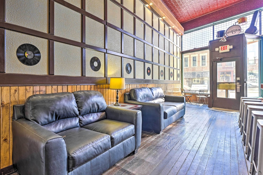 lounge