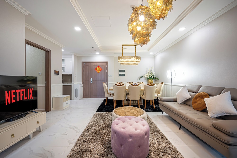 Landmark 81 & Vinhomes - ZEN Saigon Citypoint.