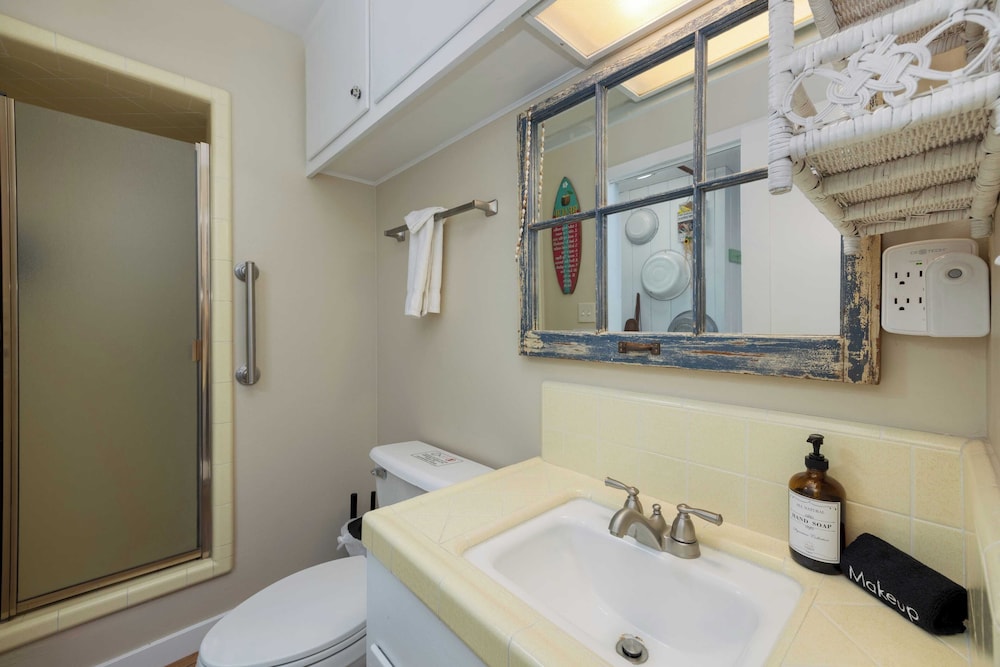 Coastal Gem Near Pismo Beach w/ Hot Tub, Firepit & Outdoor Dining Newport Oasis by Avantstay