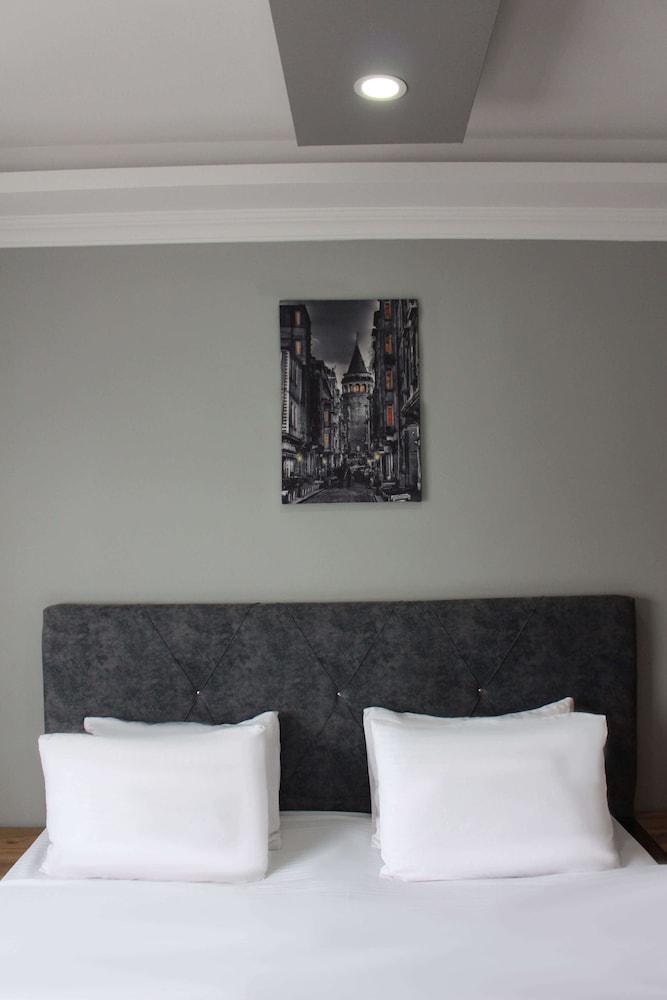 Big Life Otel - Image 111