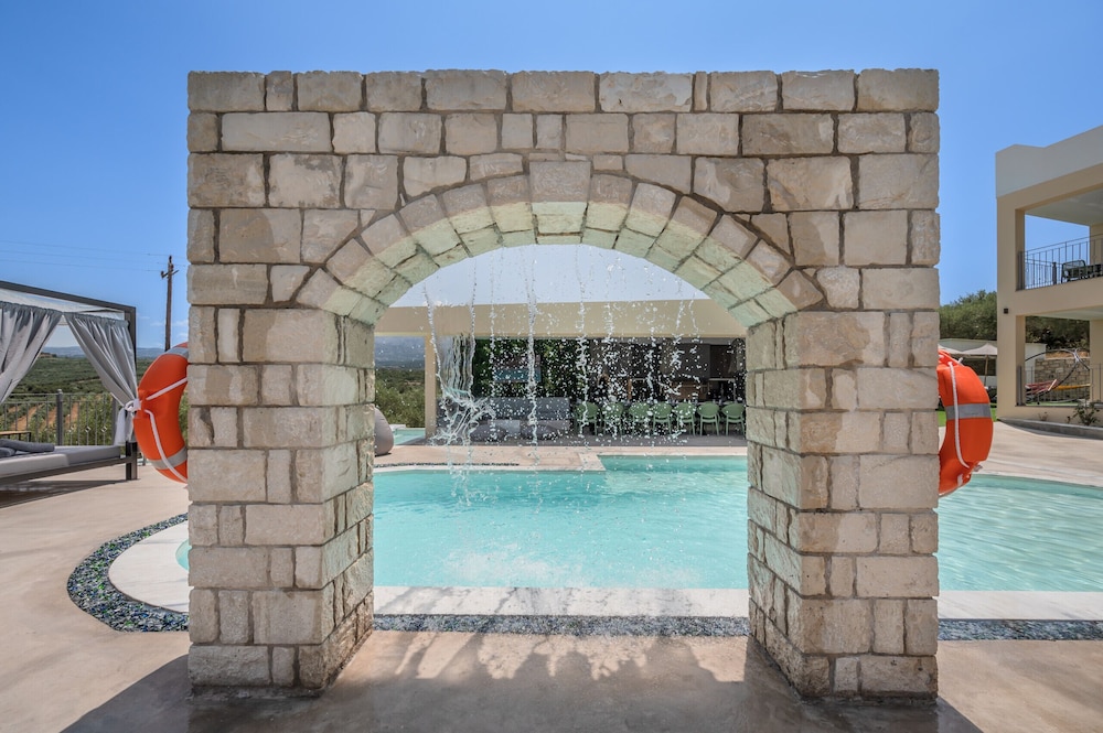 Varimpo Luxury Escape
