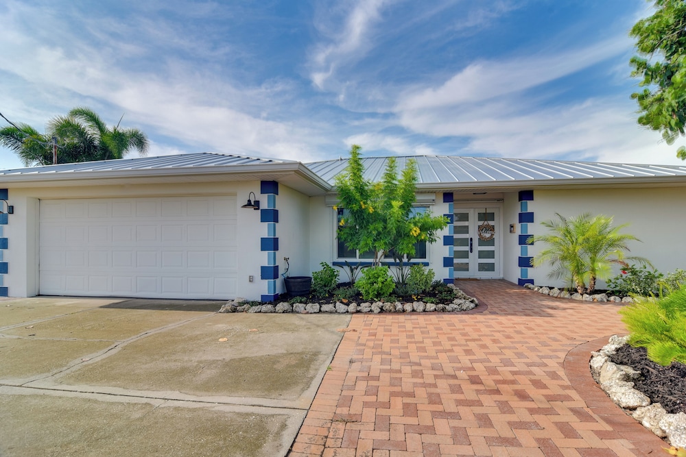 Riverfront Ruskin Home w/ Boat Dock, 1 Mi to Beach