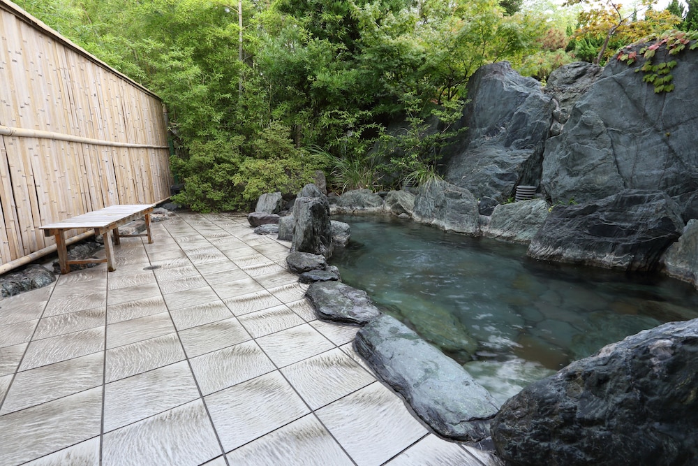 Livemax Resort Yuhigaura Kitu Onsen