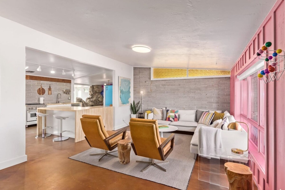 Northview Mid-century Escape Pool Firepit Bocce