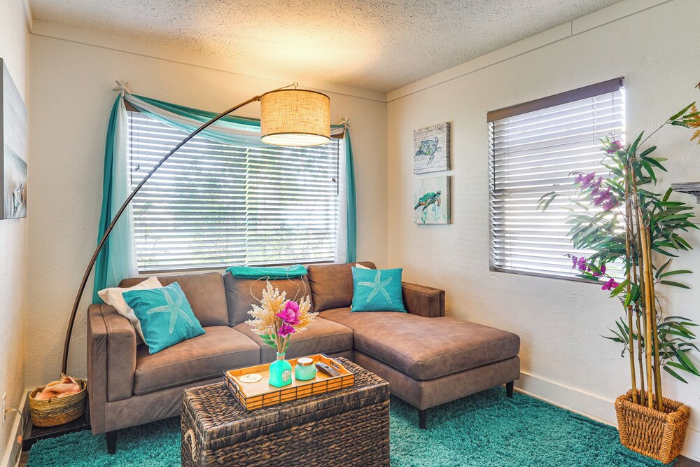 < 1 Mi to Beach: Family-friendly Port St Joe Home