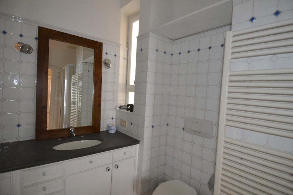 Colosseum Apartments - Colosseum Apartment 6 pax