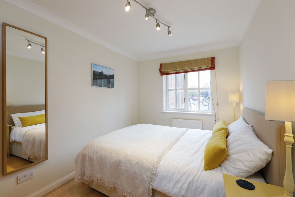 Beautiful flat with terrace
