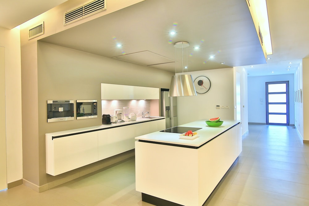 Anchor House - Property Image 30