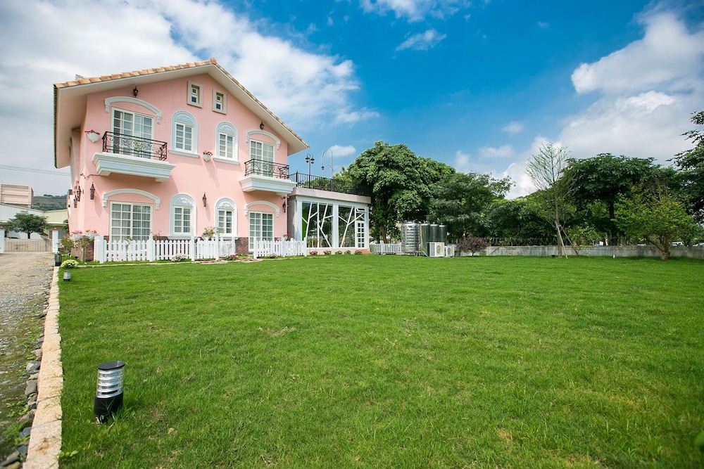 Belle Garden Yillan Villa