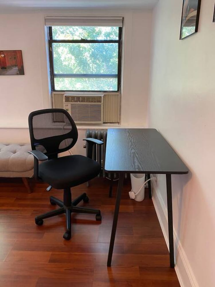 Easy Access to the Best of Brooklyn 2 Pets ok