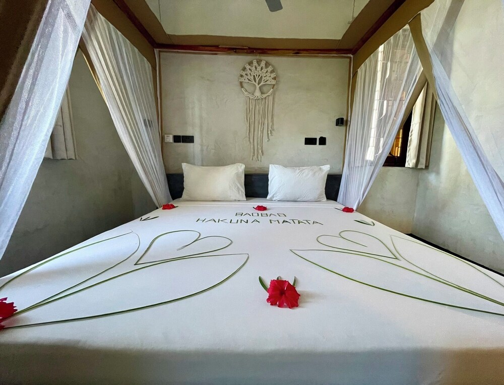 Baobab Bungalows