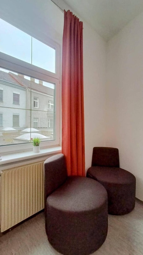 Comfy 4BR Apt Ideal for Groups Families
