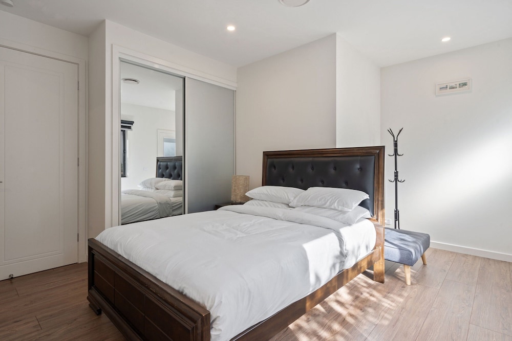 Cosy Kambah 1 Bedroom Near Shops & Parks