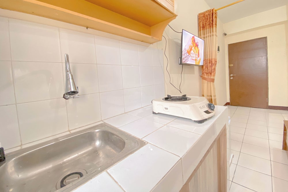 Comfy Studio at Gateway Ahmad Yani Cicadas Apartment