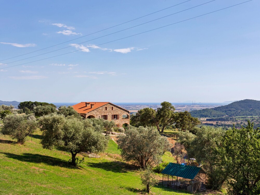 Farmhouse in Suvereto With Sea Views view 5
