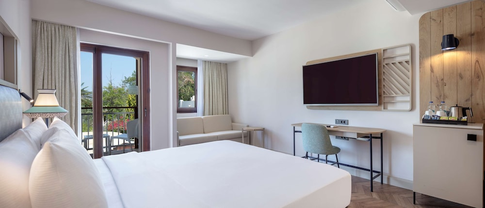 DoubleTree by Hilton Bodrum Isil Club Resort - ULTRA HER ŞEY DAHIL - Image 103