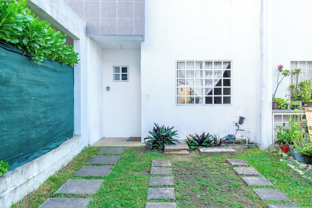 Playa House 4 Bedrooms Pool and More